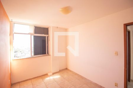 Quarto 2 de apartamento para alugar com 2 quartos, 50m² em Porto Novo, São Gonçalo