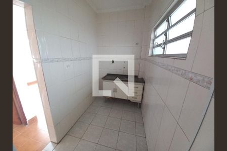 Cozinha de apartamento para alugar com 1 quarto, 58m² em Centro, São Vicente