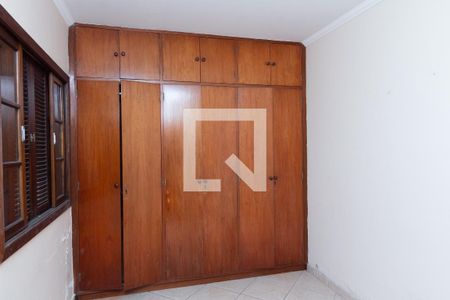 Quarto 2 de casa à venda com 3 quartos, 89m² em Indianópolis, São Paulo