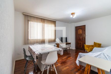 Apartamento para alugar com 110m², 3 quartos e 1 vagaSala