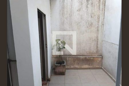 Apartamento à venda com 2 quartos, 60m² em Vila Marieta, Campinas