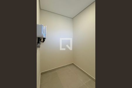 Despensa de casa de condomínio à venda com 4 quartos, 800m² em Alphaville, Santana de Parnaíba