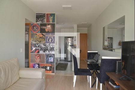 Sala de apartamento para alugar com 2 quartos, 55m² em Santa Maria, Santo André