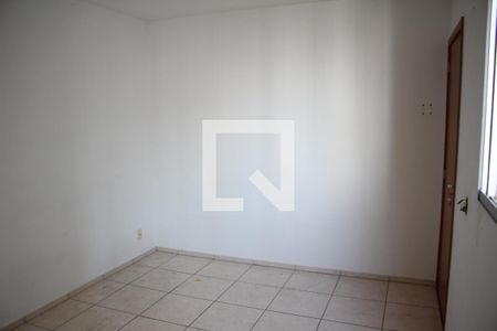 Sala de apartamento à venda com 2 quartos, 50m² em Califórnia, Contagem