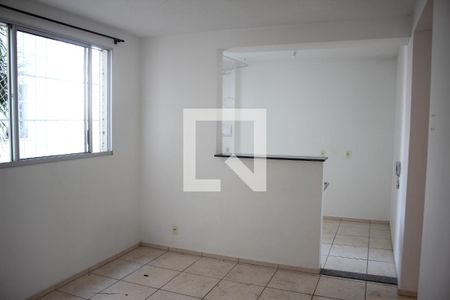 Sala de apartamento para alugar com 2 quartos, 50m² em Califórnia, Contagem