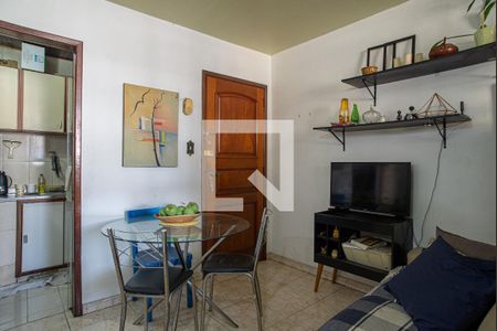 Apartamento para alugar com 45m², 1 quarto e sem vagaSala