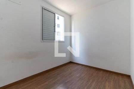 Quarto 1 de apartamento para alugar com 2 quartos, 44m² em Jardim Maria Estela, São Paulo