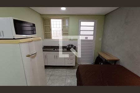 Cozinha de kitnet/studio para alugar com 1 quarto, 28m² em Vila Hortência, Sorocaba