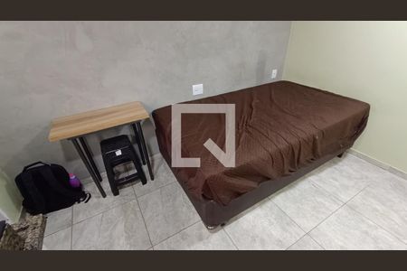 Sala/Quarto de kitnet/studio para alugar com 1 quarto, 28m² em Vila Hortência, Sorocaba