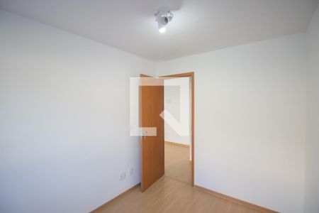 Quarto 1 de apartamento para alugar com 2 quartos, 45m² em Jardim Fluminense, São Gonçalo