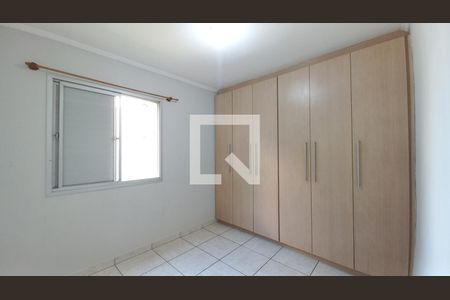 Quarto 2 de apartamento à venda com 2 quartos, 45m² em Jardim dos Oliveiras, Campinas