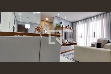 Sala de apartamento para alugar com 2 quartos, 50m² em Vila Homero Thon, Santo André