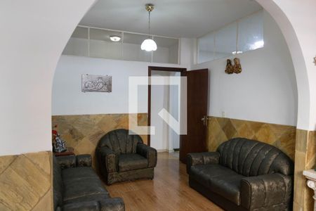 Sala de casa à venda com 3 quartos, 208m² em Dom Bosco, Belo Horizonte