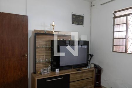 Quarto 2 de casa à venda com 3 quartos, 208m² em Dom Bosco, Belo Horizonte