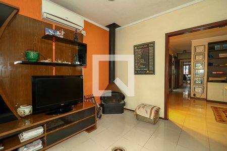 Sala de casa à venda com 4 quartos, 174m² em Floresta, Porto Alegre