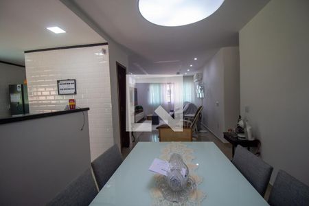 Sala de casa à venda com 3 quartos, 305m² em Vargem Grande, Rio de Janeiro