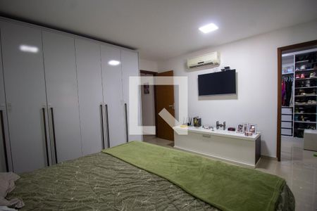 Suíte 1 de casa à venda com 3 quartos, 305m² em Vargem Grande, Rio de Janeiro