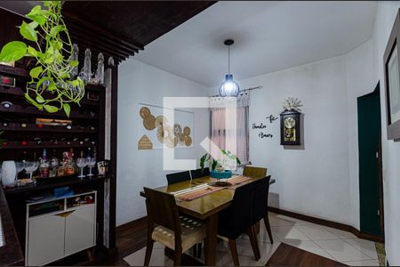 Sala de casa de condomínio à venda com 3 quartos, 220m² em Icaraí, Niterói