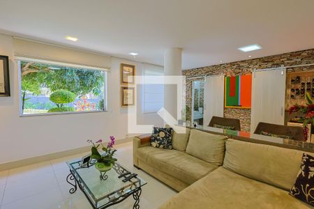 Sala de casa para alugar com 5 quartos, 520m² em Trevo, Belo Horizonte