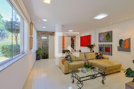 Sala de casa para alugar com 5 quartos, 520m² em Trevo, Belo Horizonte
