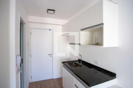 Sala/Quarto/Cozinha de kitnet/studio à venda com 1 quarto, 25m² em Mirandópolis, São Paulo