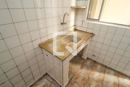 Cozinha de casa para alugar com 1 quarto, 27m² em Vila Moraes, São Paulo