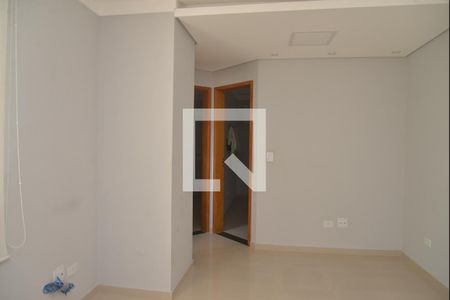 Sala de apartamento para alugar com 2 quartos, 76m² em Campestre, Santo André