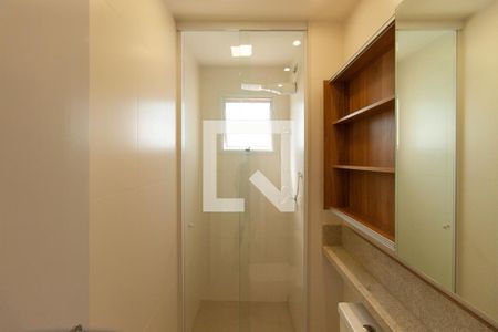 Banheiro de apartamento para alugar com 1 quarto, 45m² em Jardim Avelino, São Paulo