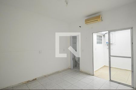 Quarto Suíte de casa para alugar com 4 quartos, 250m² em Rudge Ramos, São Bernardo do Campo