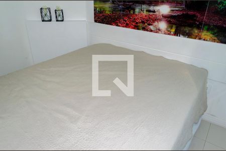 Quarto 01 de casa para alugar com 5 quartos, 350m² em Jurerê, Florianópolis