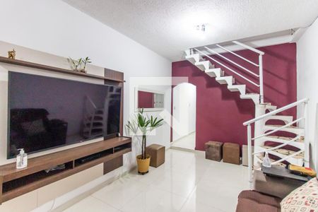 Sala de casa à venda com 3 quartos, 100m² em Conjunto Residencial José Bonifácio, São Paulo