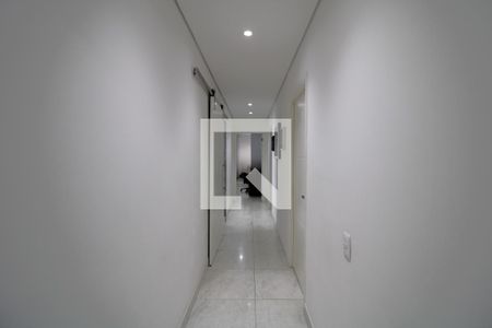 Corredor entre os quartos de apartamento à venda com 4 quartos, 184m² em Vila Sofia, São Paulo