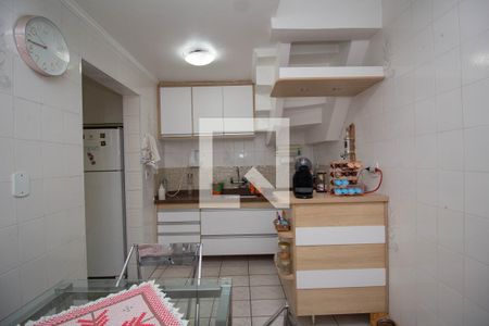 Cozinha de casa à venda com 5 quartos, 120m² em Vila Cruz das Almas, São Paulo