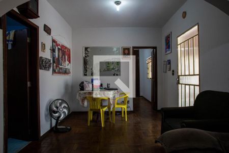 Sala de casa à venda com 2 quartos, 361m² em Nova Vista, Belo Horizonte