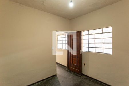 Quarto de casa para alugar com 1 quarto, 100m² em Maria Helena (justinópolis), Belo Horizonte