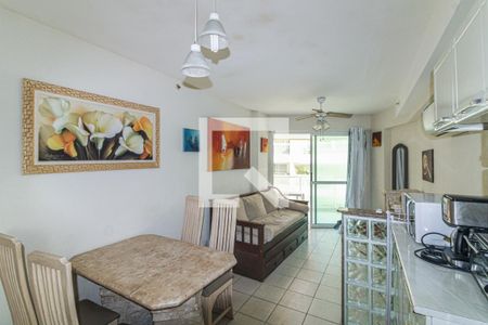 Sala de apartamento à venda com 1 quarto, 55m² em Recreio dos Bandeirantes, Rio de Janeiro