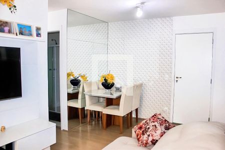 Sala de apartamento para alugar com 2 quartos, 58m² em Picanço, Guarulhos