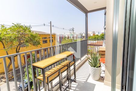 Varanda Sala de apartamento para alugar com 2 quartos, 87m² em Vila Ipojuca, São Paulo