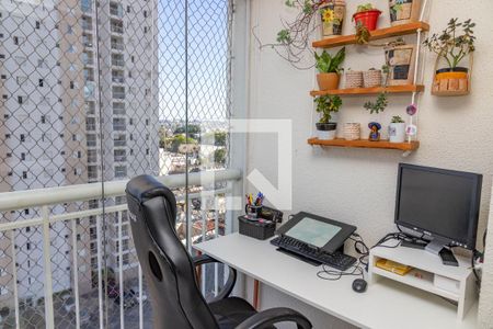 Varanda da sala  de apartamento à venda com 3 quartos, 63m² em Piraporinha, Diadema