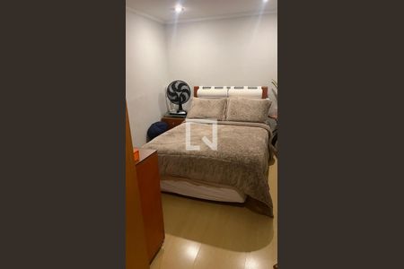 Quarto de apartamento para alugar com 2 quartos, 55m² em Indianópolis, São Paulo