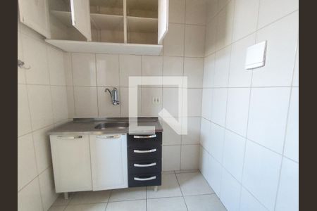 Cozinha  de apartamento à venda com 2 quartos, 55m² em Aparecida, Belo Horizonte