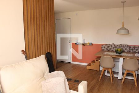 Detalhe da Sala de apartamento para alugar com 2 quartos, 46m² em Parque Rincão, Cotia