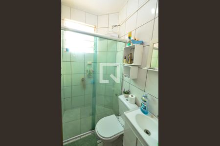 Banheiro de apartamento à venda com 1 quarto, 50m² em Lagoinha, Belo Horizonte