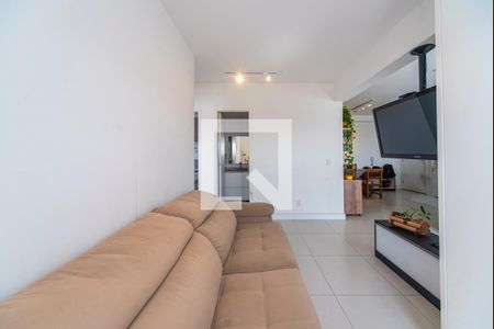 Sala de TV de apartamento para alugar com 2 quartos, 75m² em Vila Apiai, Santo André