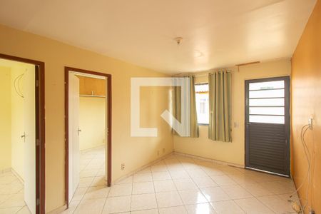 Sala de apartamento para alugar com 2 quartos, 46m² em Cosmos, Rio de Janeiro