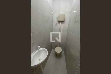 Banheiro de casa para alugar com 1 quarto, 100m² em Vila Urussai, Duque de Caxias