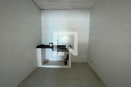 Cozinha de casa para alugar com 1 quarto, 100m² em Vila Urussai, Duque de Caxias