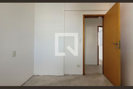 Quarto de apartamento à venda com 3 quartos, 86m² em Vila Alzira, Santo André