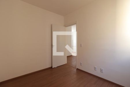 Quarto 1 de apartamento para alugar com 2 quartos, 43m² em Ipiranga, Ribeirão Preto