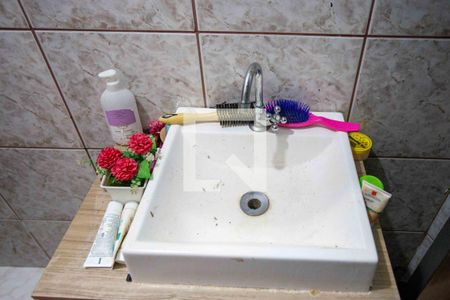 Lavabo de casa para alugar com 3 quartos, 201m² em Jardim Elisa, Diadema